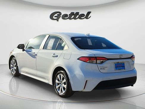 Used 2024 Toyota Corolla LE image 6