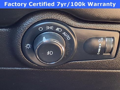 Certified 2023 Dodge Durango GT image 10