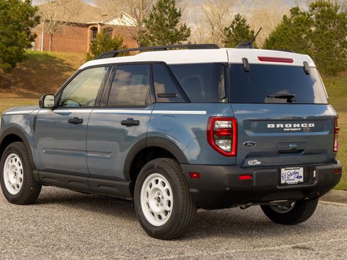 New 2025 Ford Bronco Sport Heritage AWD/4WD image 4