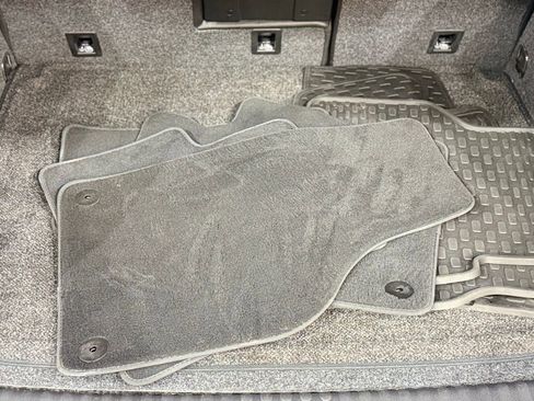 Used 2017 Volkswagen Tiguan Sport image 34