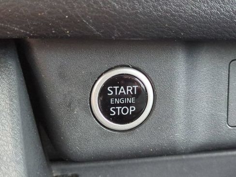 Used 2023 Nissan Rogue SV AWD/4WD image 26