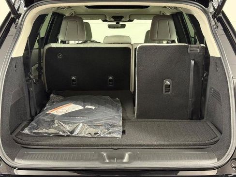 Certified 2026 INFINITI QX60 Luxe w/ Cargo Package AWD/4WD image 8