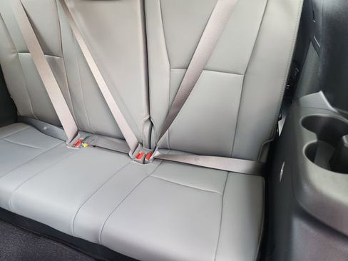 New 2026 Toyota Highlander Platinum image 24