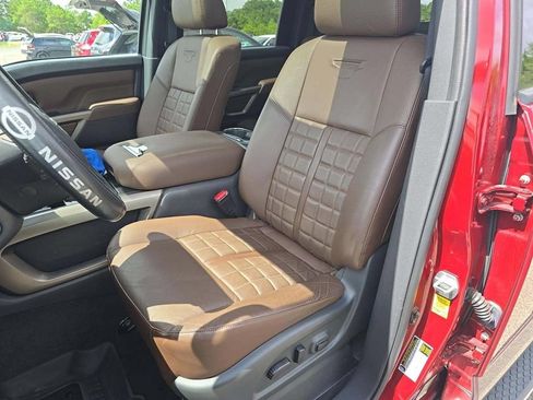 Used 2023 Nissan Titan Platinum Reserve w/ Moonroof Package AWD/4WD image 13