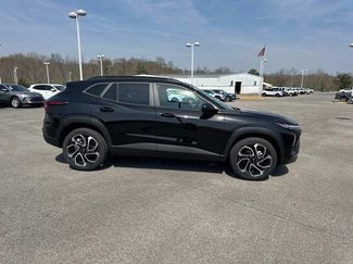 New 2026 Chevrolet Trax RS w/ Sunroof Package FWD video 3