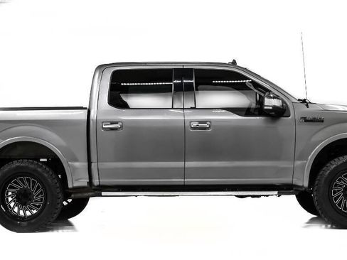 Used 2019 Ford F150 Lariat AWD/4WD image 5