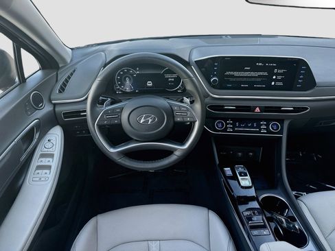 Used 2023 Hyundai Sonata Limited w/ Cargo Package FWD image 18