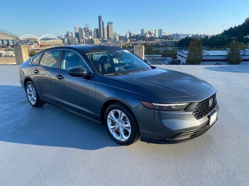Certified 2023 Honda Accord LX image 26