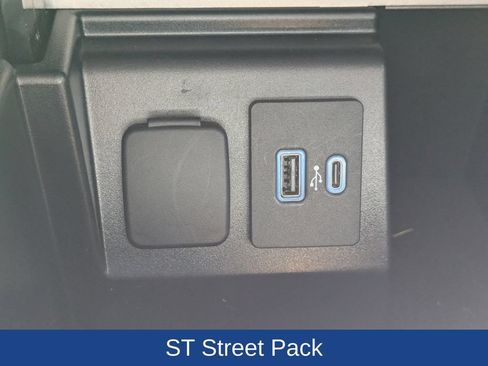 Certified 2023 Ford Explorer ST w/ Equipment Group 401A AWD/4WD image 24