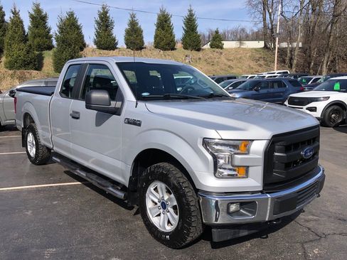 Used 2017 Ford F150 XL w/ Equipment Group 101A Mid image 7