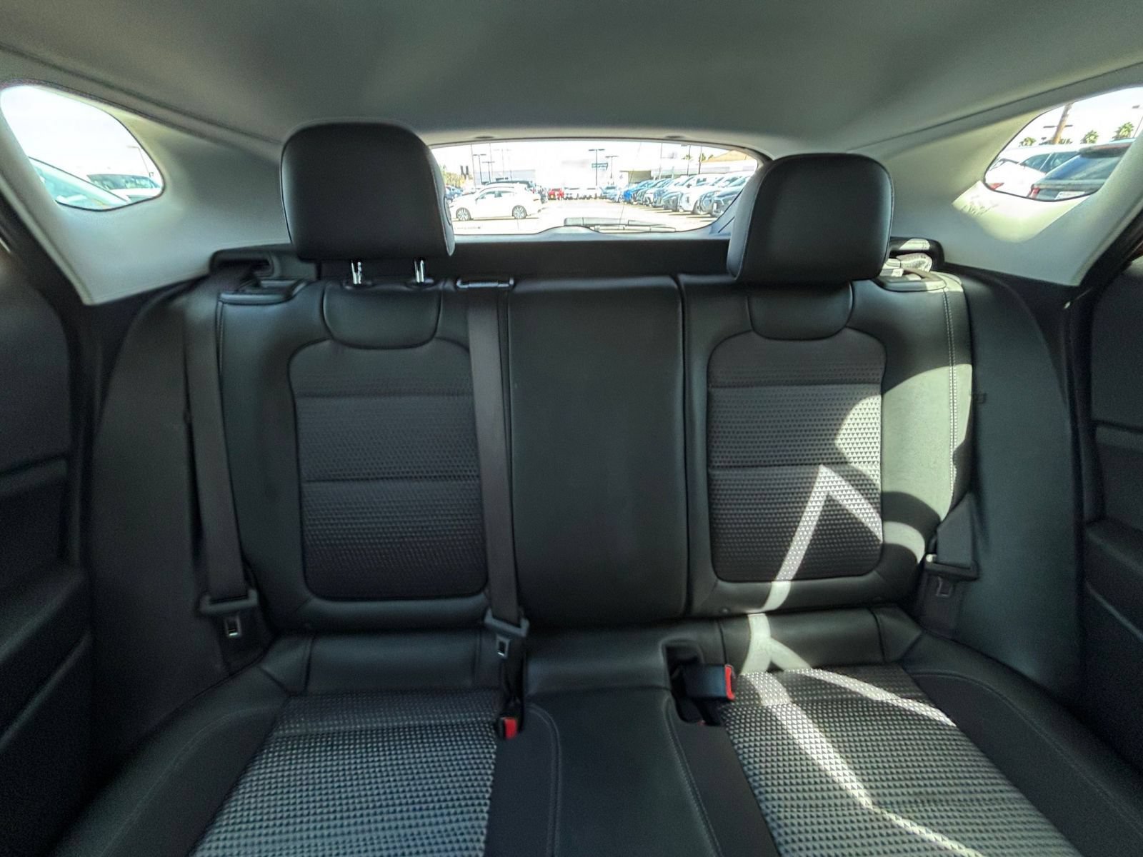 Used 2025 Chevrolet Trax LT w/ LT Convenience Package FWD image 69