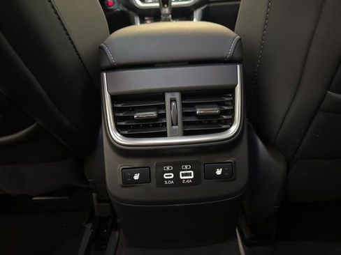 Certified 2025 Subaru Legacy Limited image 30