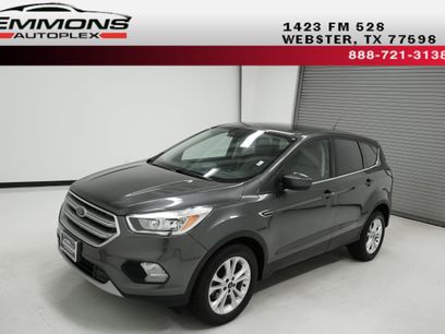 Used 2017 Ford Escape SE