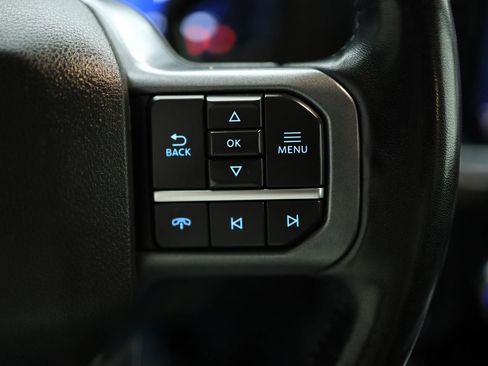 Used 2023 Ford F350 Lariat image 43