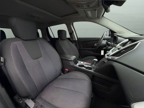 Used 2013 GMC Terrain SLE w/ Chrome and Technology Package AWD/4WD image 17