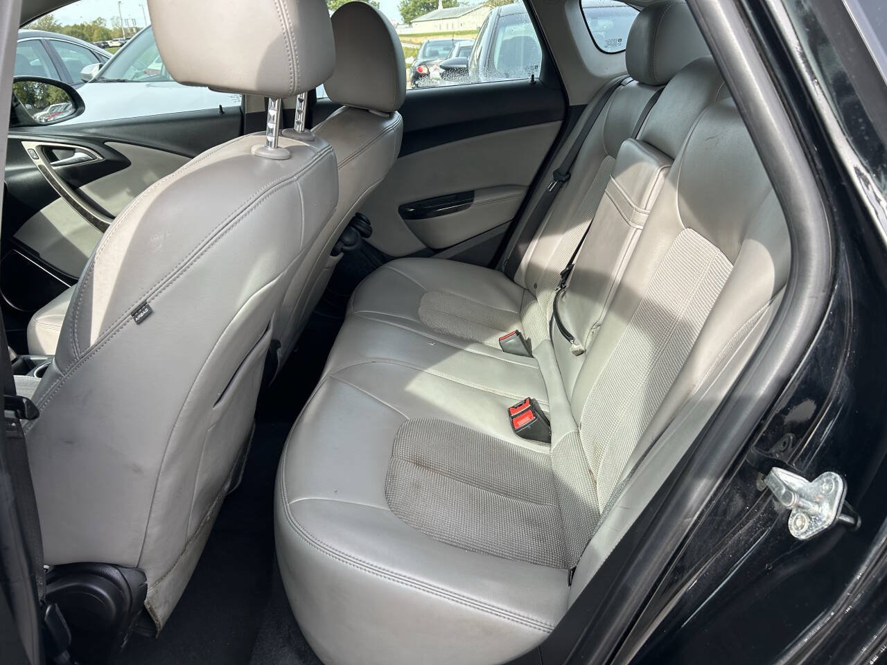 Used 2016 Buick Verano FWD image 9