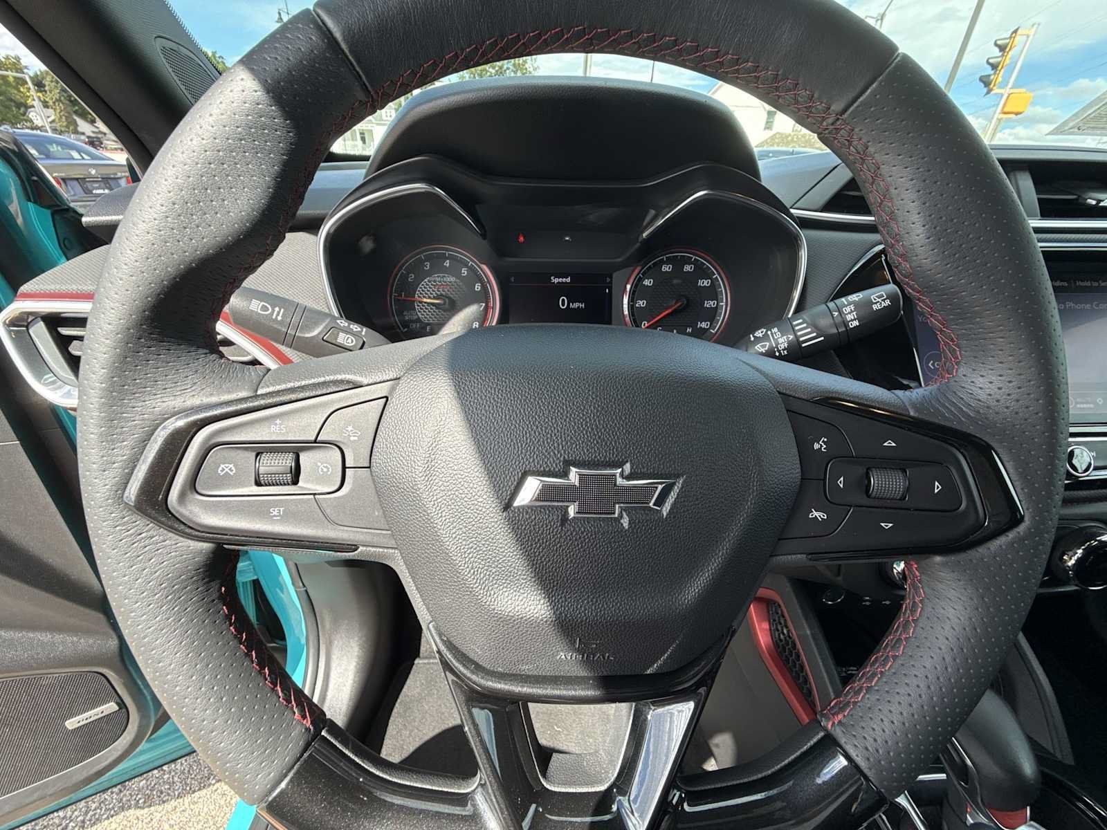 Used 2021 Chevrolet TrailBlazer RS w/ Sun and Liftgate Package AWD/4WD image 11