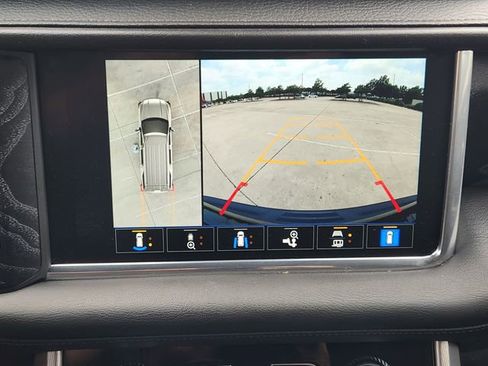 Used 2023 GMC Yukon Denali w/ LPO, Floor Liner Package AWD/4WD image 18