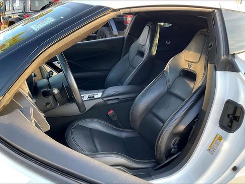 Used 2018 Chevrolet Corvette Stingray Coupe w/ 2LT Preferred Equipment Group image 6