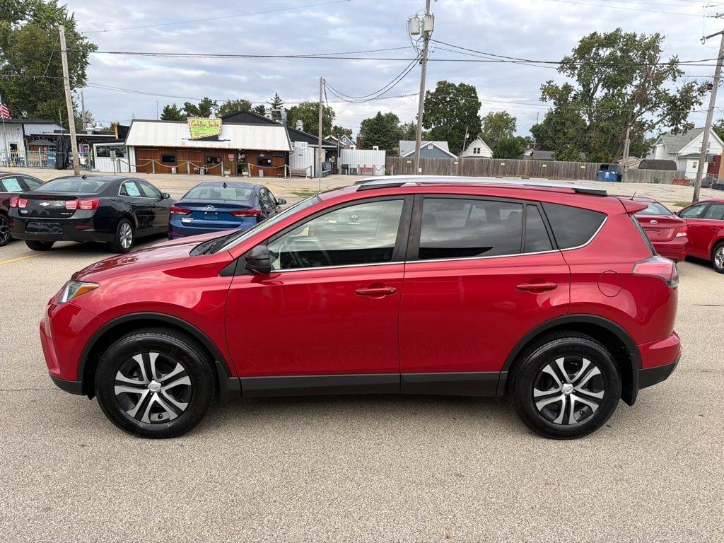 Used 2017 Toyota RAV4 LE w/ All Weather Liner Package AWD/4WD image 5