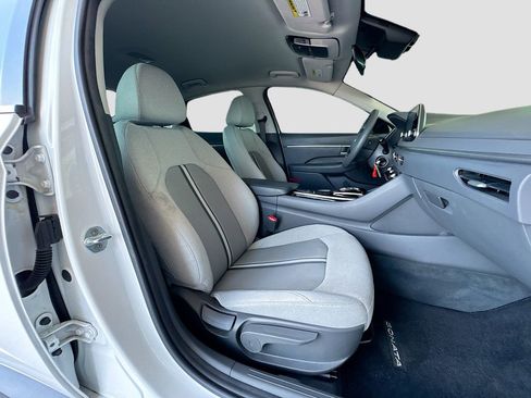 Used 2022 Hyundai Sonata SE FWD image 28