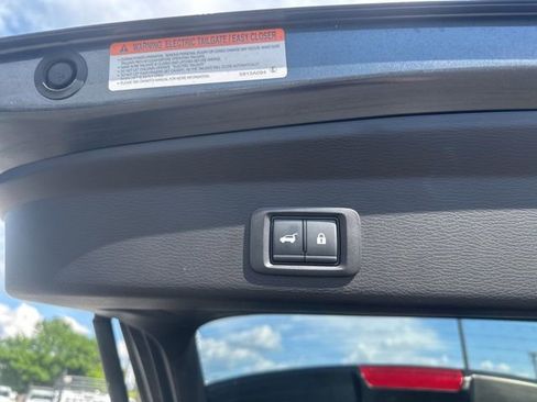 Used 2025 Mitsubishi Outlander SE AWD/4WD image 30