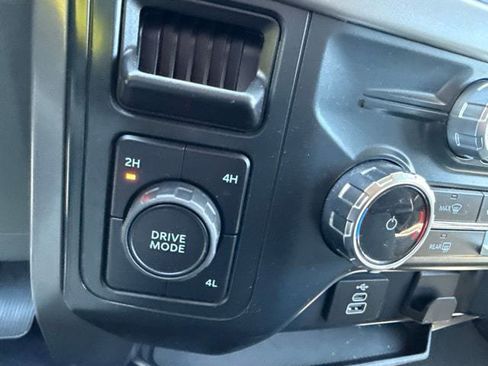 Used 2025 Ford F150 XLT w/ Equipment Group 301A Standard AWD/4WD image 25