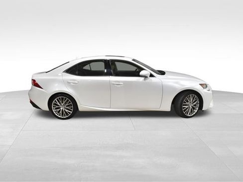 Used 2016 Lexus IS 300 AWD w/ Premium Package image 3