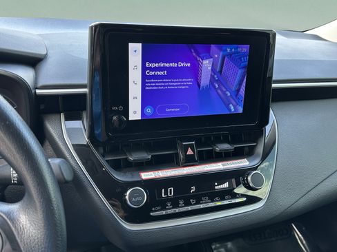 Used 2025 Toyota Corolla LE FWD image 22