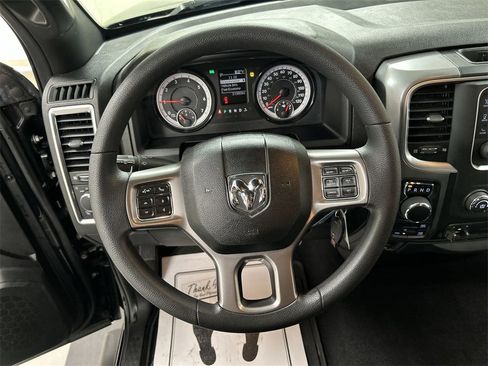 Used 2022 RAM 1500 Classic Warlock w/ Trailer Tow Group image 4