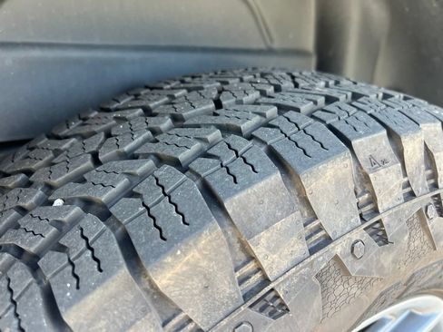 Used 2026 Jeep Wrangler Unlimited Sport AWD/4WD image 8