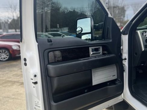 Used 2013 Ford F150 Platinum image 16