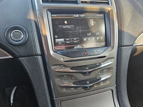 Used 2014 Lincoln MKX FWD w/ Equipment Group 101A image 11