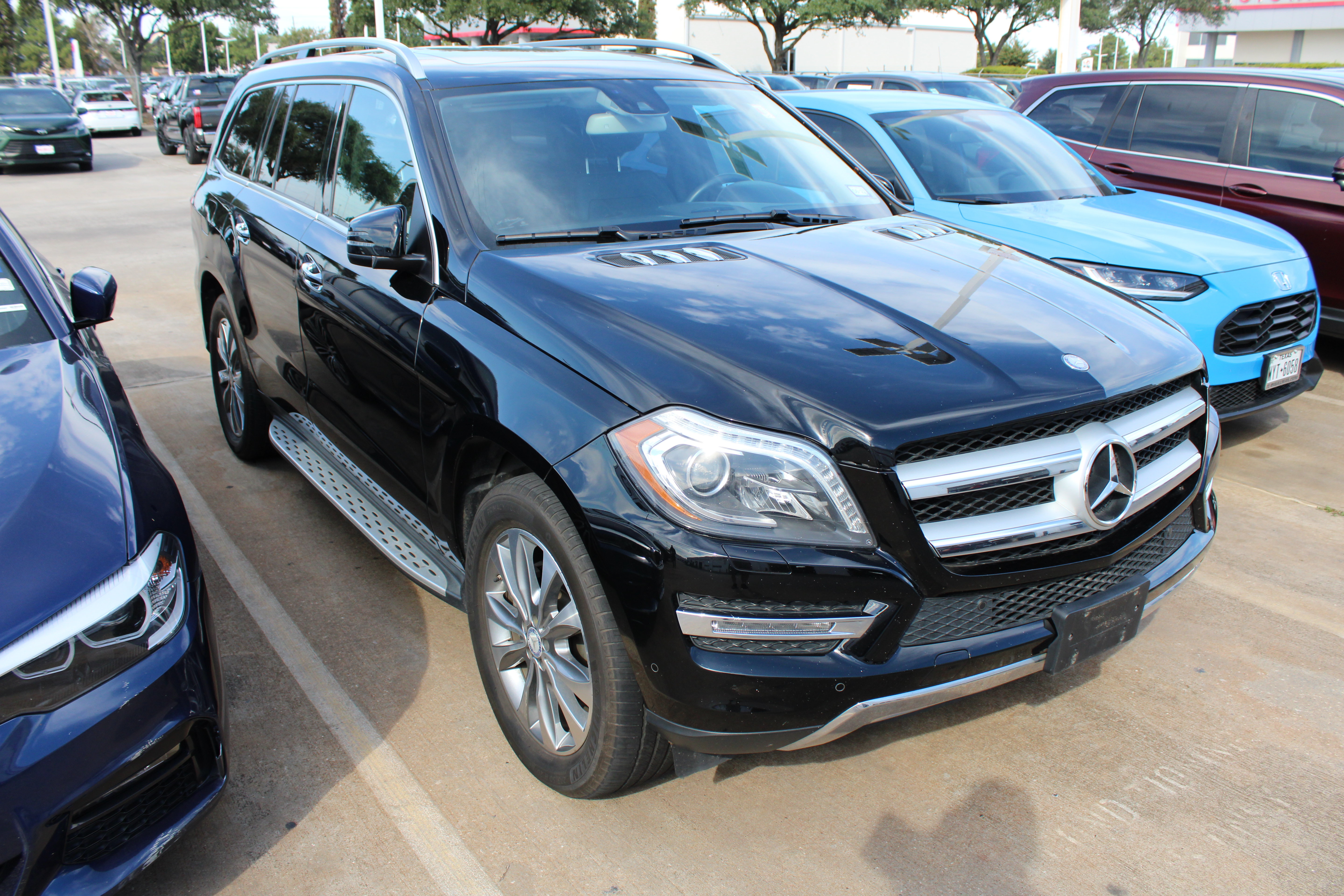 Used 2014 Mercedes-Benz GL 450 4MATIC image 2