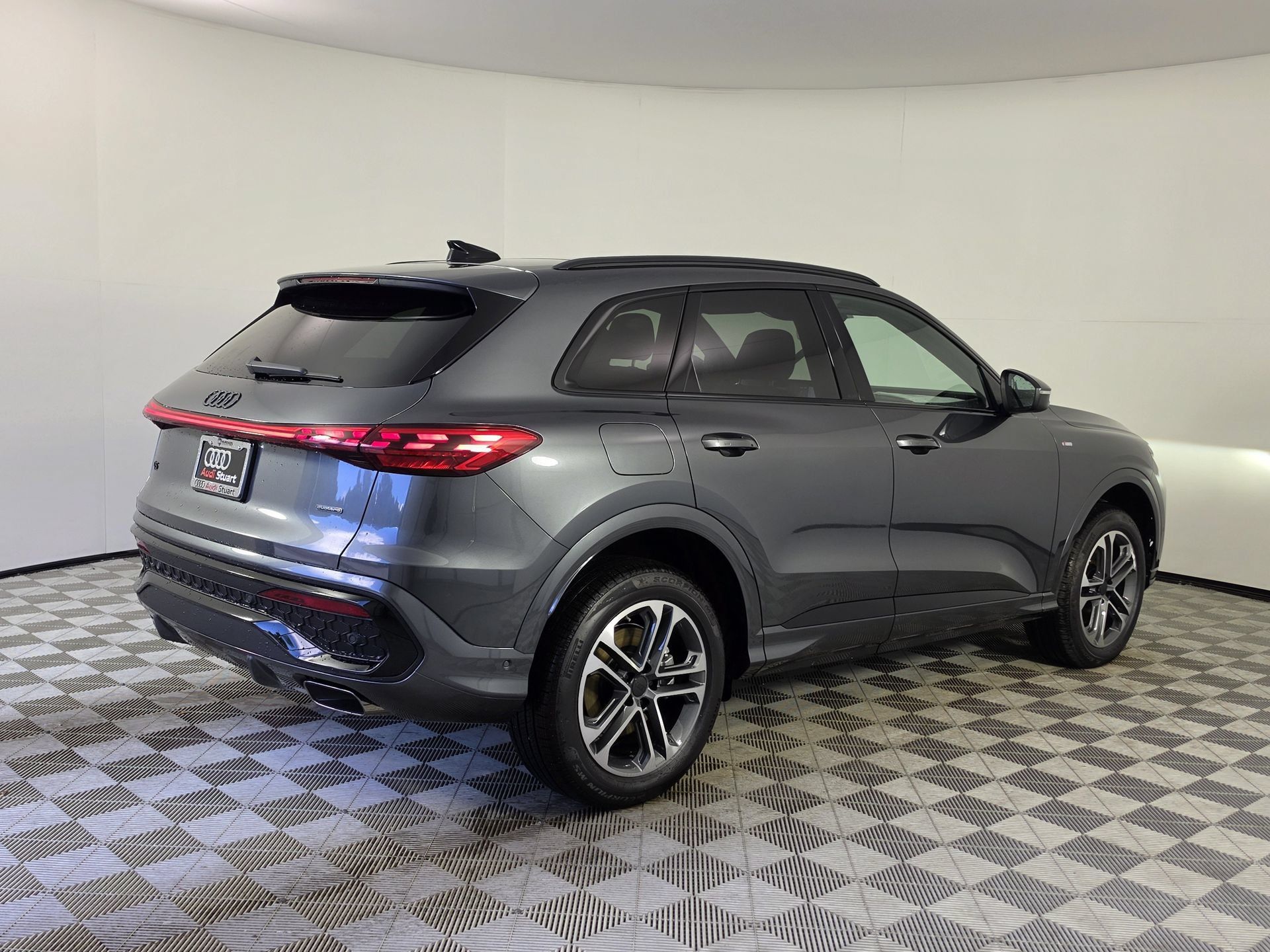 New 2026 Audi Q5 2.0T AWD/4WD image 7