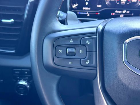 Used 2025 GMC Sierra 1500 AT4 w/ AT4 Premium Package image 28