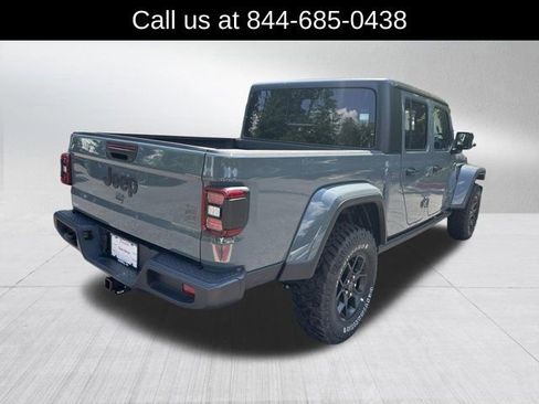 New 2026 Jeep Gladiator Sport AWD/4WD image 5