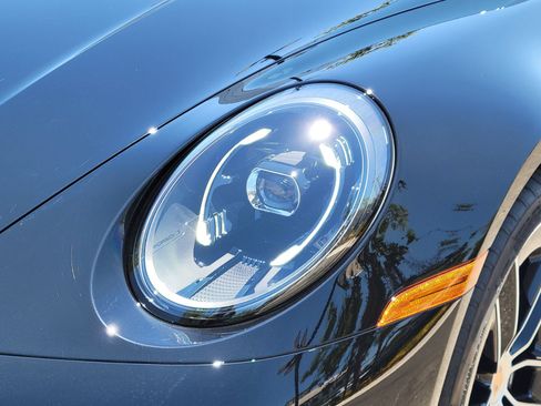 New 2026 Porsche 911 Carrera T RWD image 31