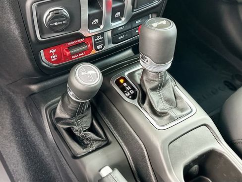New 2026 Jeep Wrangler Rubicon AWD/4WD image 12