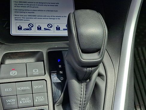 Used 2023 Toyota RAV4 XLE w/ Convenience Package AWD/4WD image 15