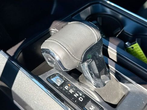 Certified 2022 Ford F150 XLT w/ Equipment Group 302A High image 17