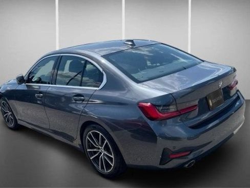 Used 2021 BMW 330i Sedan w/ Premium Package RWD image 3