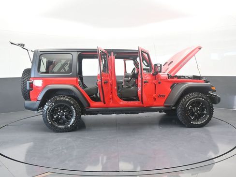 Used 2022 Jeep Wrangler Unlimited Sport image 79
