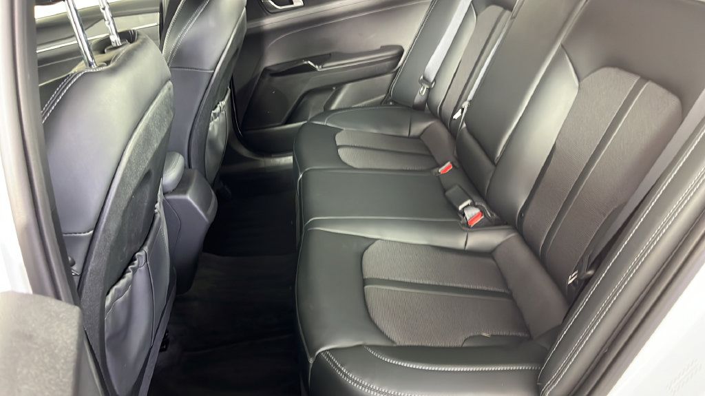Used 2024 Kia K5 GT-Line w/ GT-Line Premium Package FWD image 16