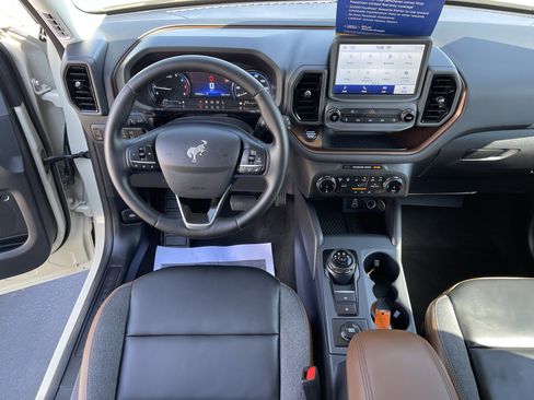 Certified 2024 Ford Bronco Sport Outer Banks AWD/4WD image 9