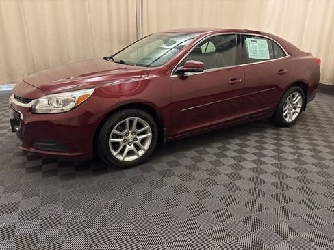 Used 2016 Chevrolet Malibu LT w/ Power Convenience Package image 8