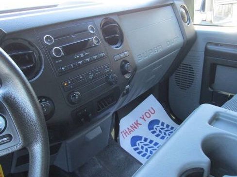 Used 2015 Ford F250 XL w/ Power Equipment Group image 13