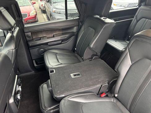 Used 2021 Ford Expedition Limited image 39