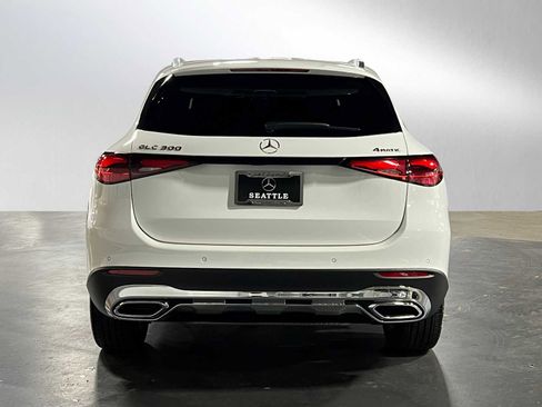 Used 2025 Mercedes-Benz GLC 300 GLC 300 image 5