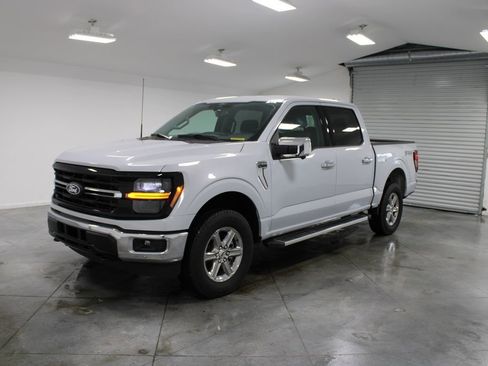 Used 2025 Ford F150 XLT w/ Equipment Group 302A MID image 4